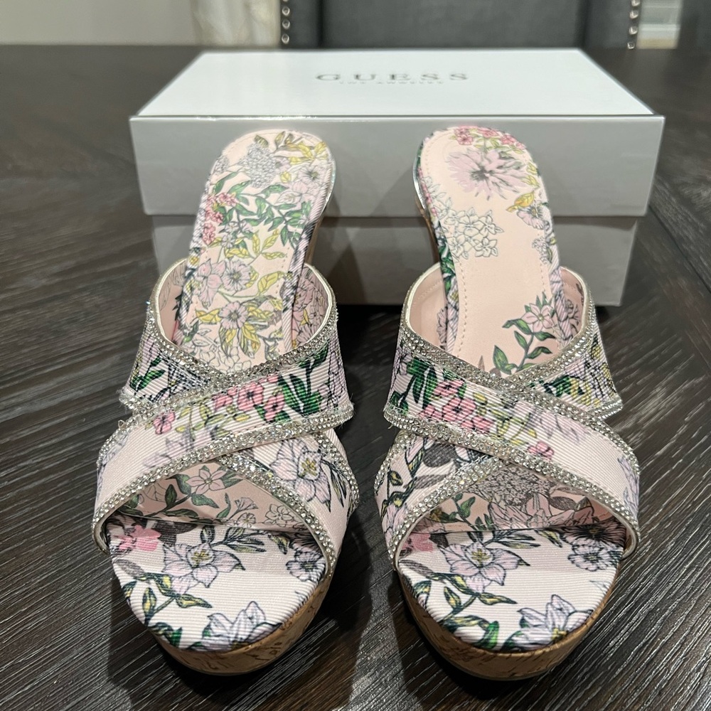 Floral Guess Sandals